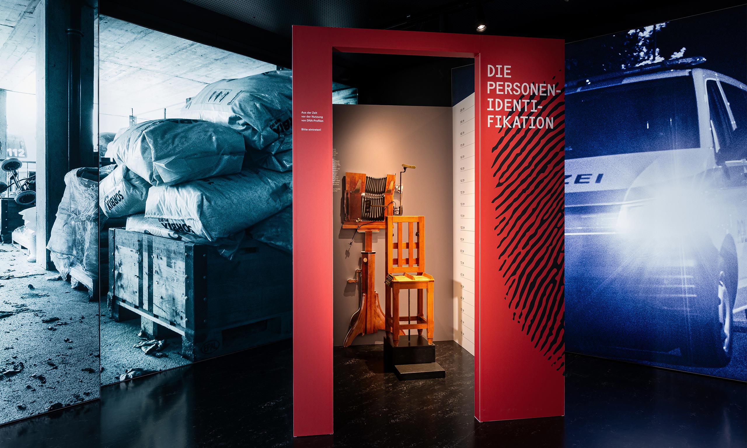 Einblick in die neue Dauerausstellung im Polizeimuseum BL